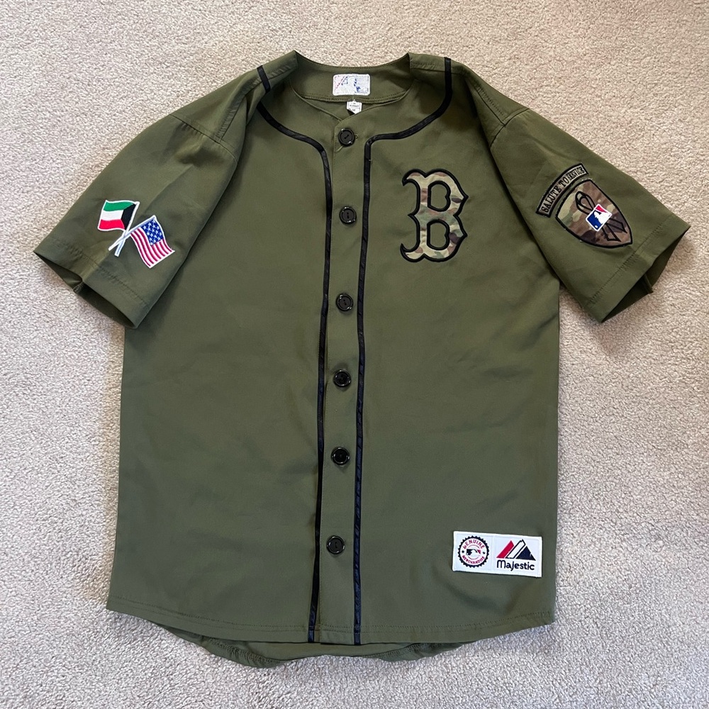 Army green redsox majestic baseball jersey men’s size medium